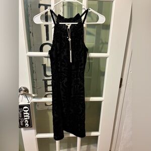 Max Studio black dress lined velvet feel outside NWT.